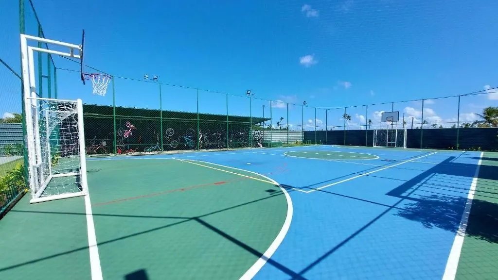 Resort Em Porto De Galinhas - Terreo Com 03 Quartos Com Suite Top- Condominio Palm Village Acqua 0*,